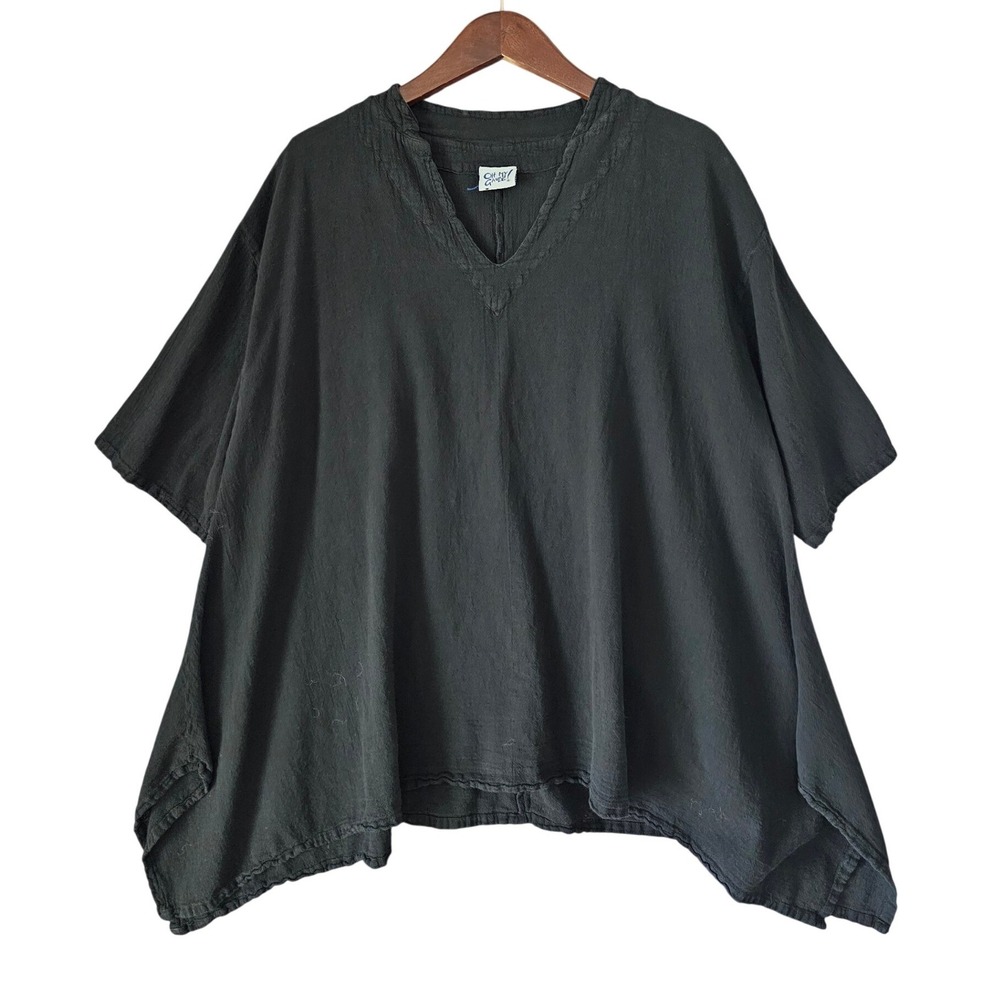 Oh My Gauze! Black 100% Cotton Gauze V-Neck Handkerchief Hem Tunic Top OS